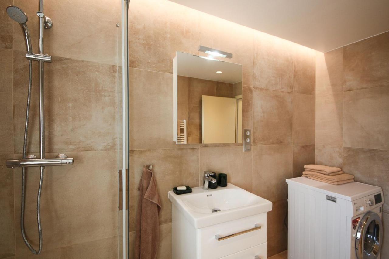 Prague Expat House II Appartamento Esterno foto